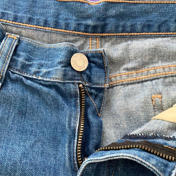 Rag and Bone cutoffs - Picture 2 of 8